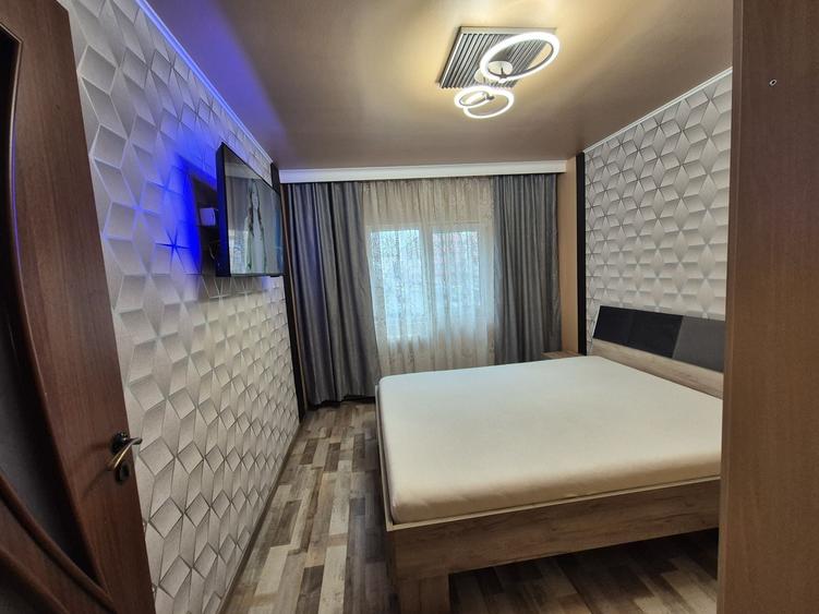 Apartament cu 2 camere decomandat în Independenței