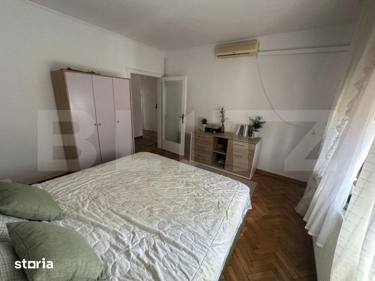 Casă cu 6 camere cu Canalizare în Central