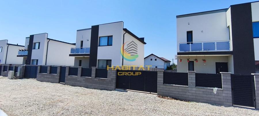 Casă individuală cu 4 camere cu Canalizare în Berceni