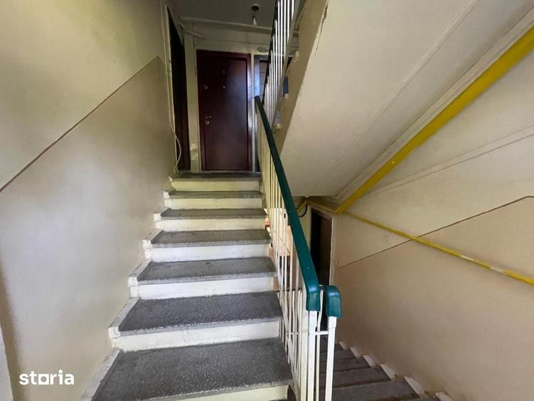 Apartament 1 camera, etaj 3 | Soarelui - Girocului | Comision 0% - 1
