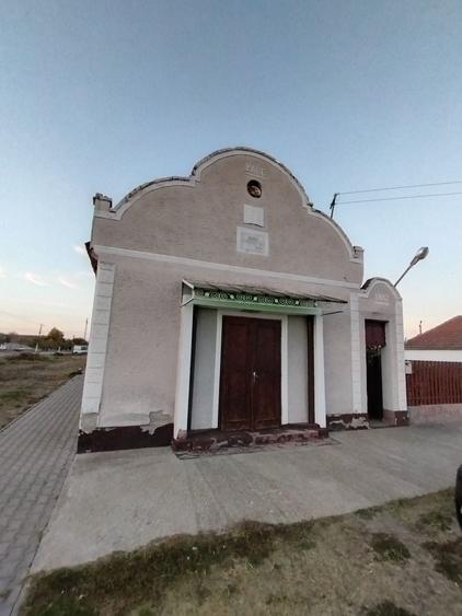 Casă cu 4 camere în Felnac