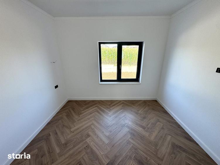 PLACA! Langa ASFALT! Dressing! Casa 4 camere, Breazu - 8