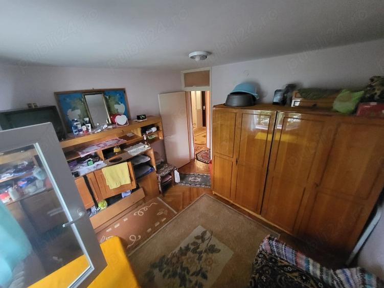 Apartament cu 4 camere decomandat în Mărăști