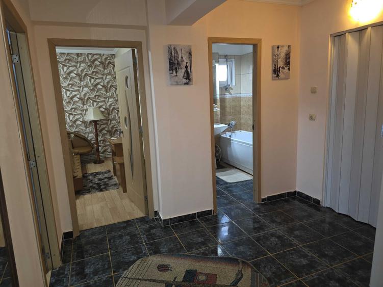 Apartament cu 2 camere decomandat în Ultracentral