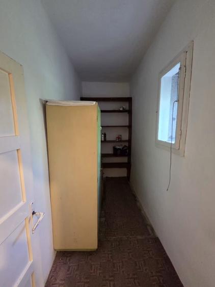 Casă cu 3 camere în Central