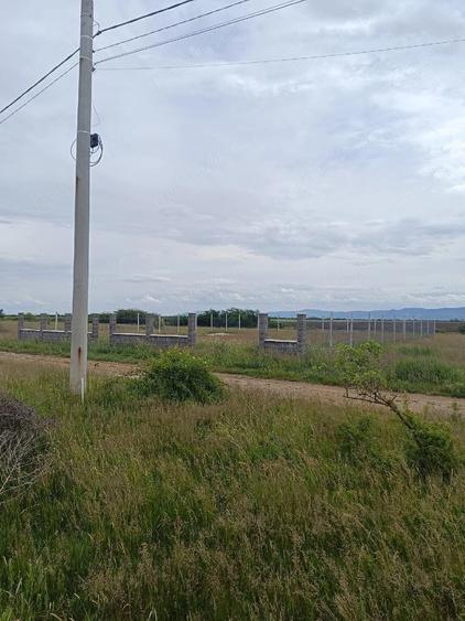 Teren de 500 mp, în Mândruloc