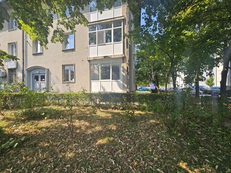 Birou, de 65 mp, în Ultracentral