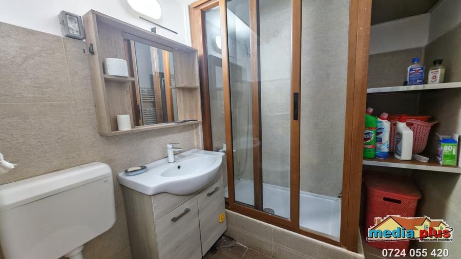 Apartament cu 2 camere semidecomandat în Central