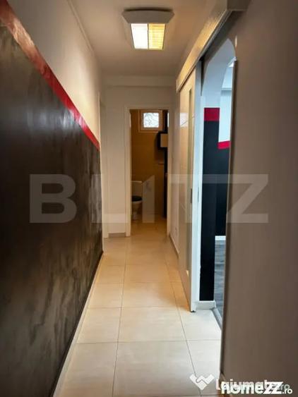 Apartament cu 4 camere decomandat în George Enescu