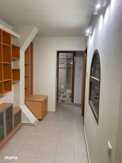 Apartament cu 3 camere decomandat în Militari