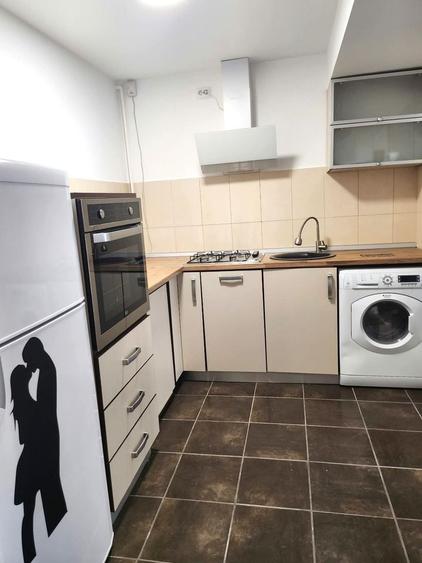 Apartament cu 2 camere decomandat, mobilat în Vitan-Bârzești