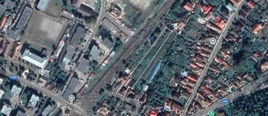 Casă cu 2 camere cu Teren 1960 Mp în Central
