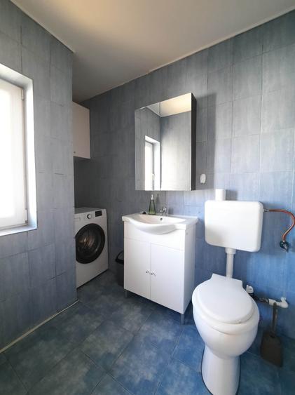 Penthouse cu 3 camere decomandat în Hipodrom 2