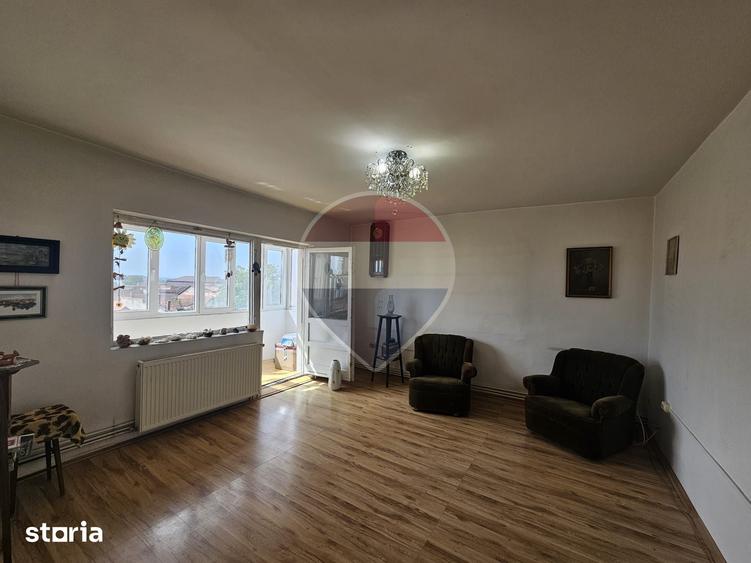 Apartament cu 7 camere în Central