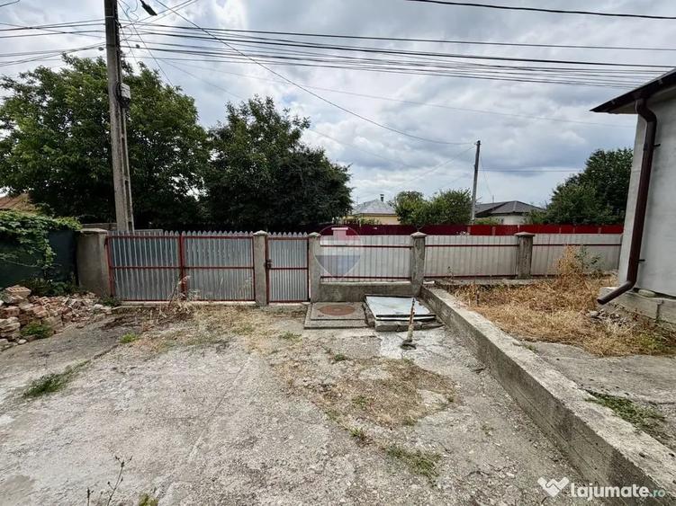 Casă cu 3 camere cu Teren 563 Mp în Câmpineanca