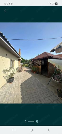 Casă cu 4 camere cu Teren 840 Mp în Tuzla