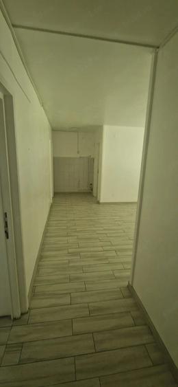 Spațiu comercial, de 65 mp, în Central