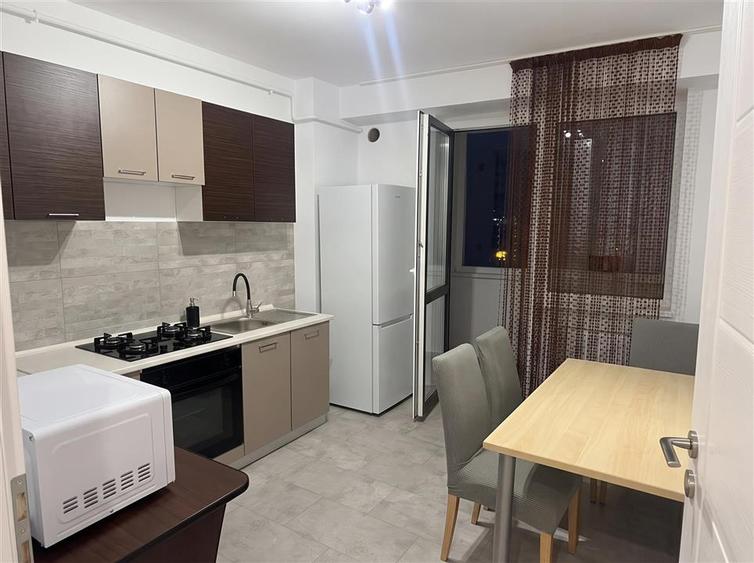 Apartament cu 2 camere decomandat, mobilat în Obcini
