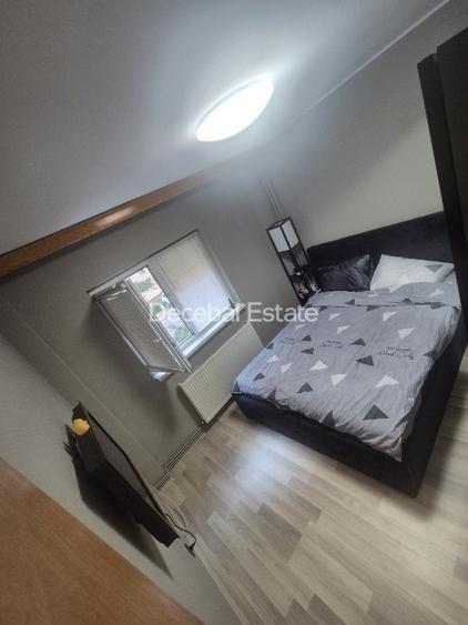 Apartament cu 3 camere decomandat, mobilat în Titan