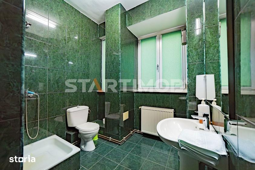 Spațiu comercial, de 105 mp, în Piața