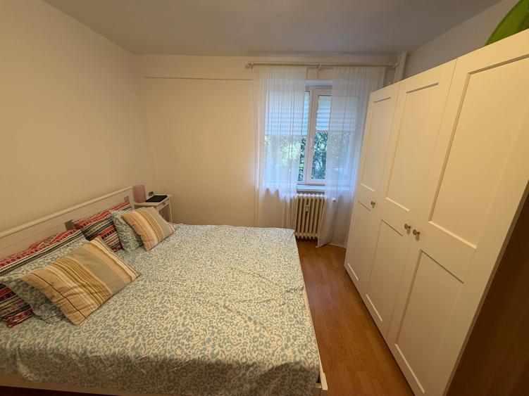 Apartament cu 2 camere semidecomandat în Titan