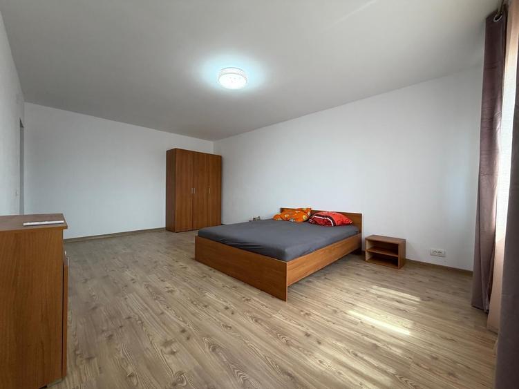 Duplex cu 5 camere cu Teren 380 Mp în Chișoda
