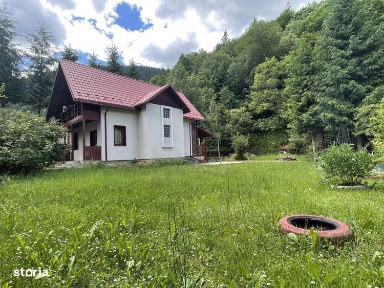 Casă cu 4 camere în Cazaci
