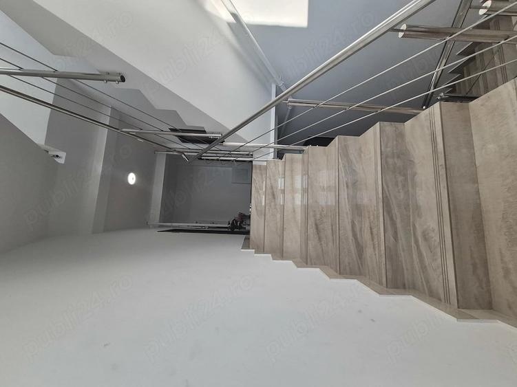 Apartament cu 2 camere decomandat în Lazu