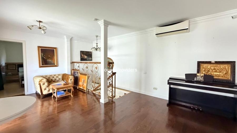 Casa 4 camere 3 bai|Curte|Eminescu Mosilor Foisorul de Foc - 1