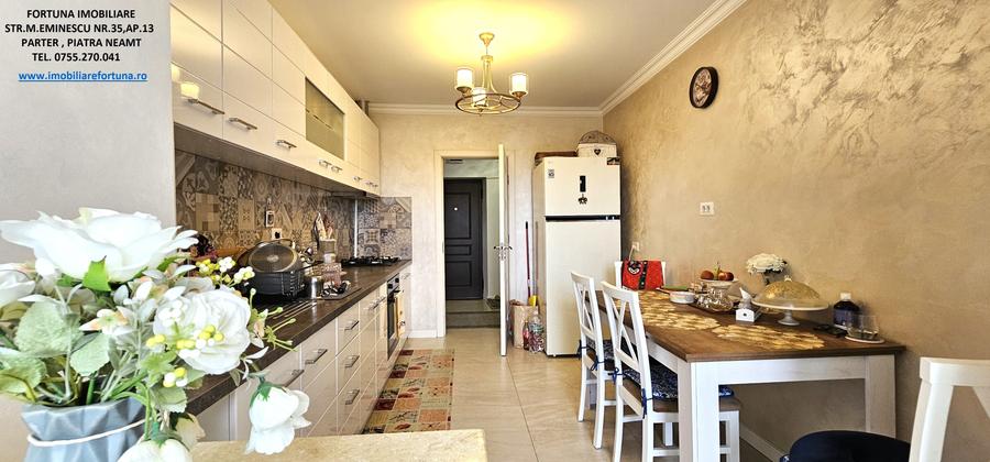 Apartament cu 2 camere decomandat în 1 Mai