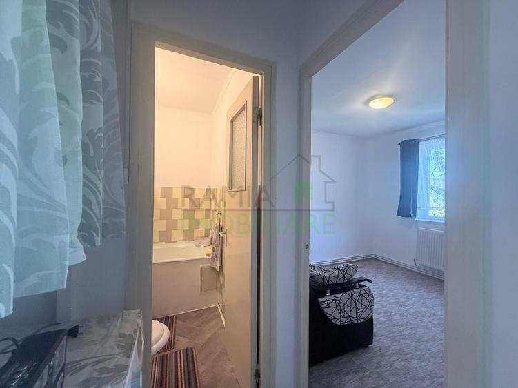 Apartament cu 2 camere semidecomandat, mobilat în Tractorul