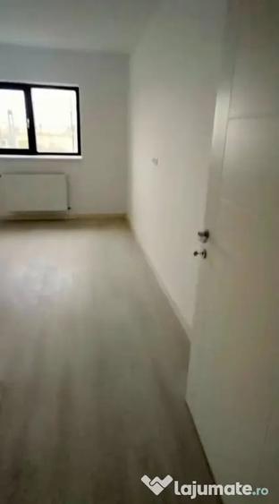 Apartament cu 2 camere semidecomandat în Titan