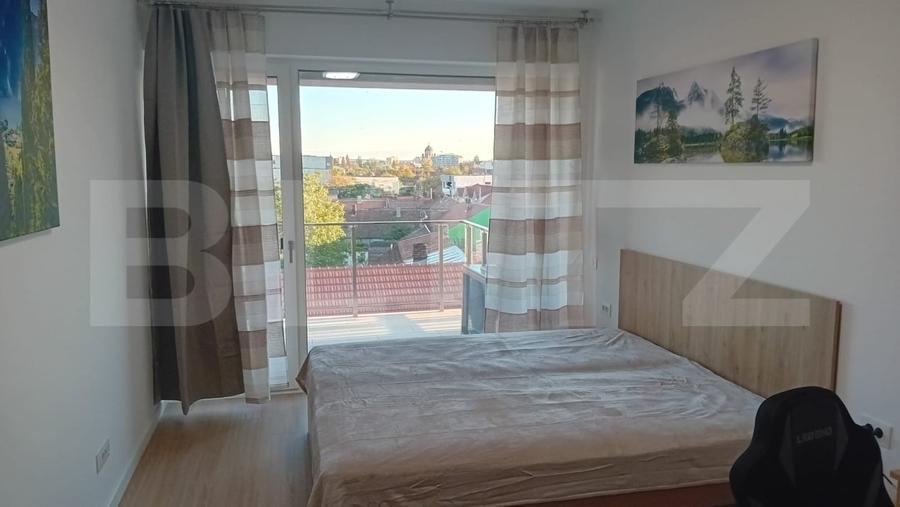 Apartament cu 2 camere decomandat, mobilat în Central
