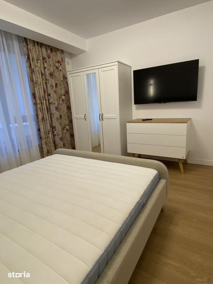 Casă cu 5 camere cu Teren 200 Mp în Andronache