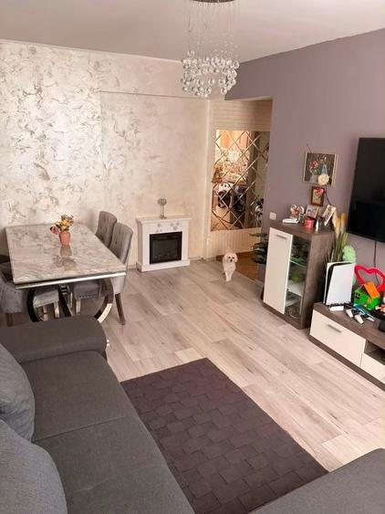Apartament cu 3 camere în Roșu