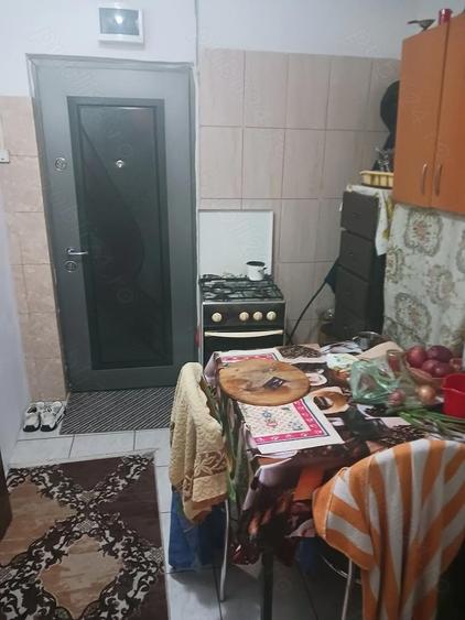 Garsonieră decomandată în Valea Rosie