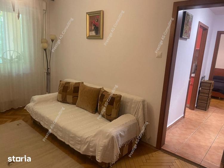 Apartament cu 3 camere în Tipografilor