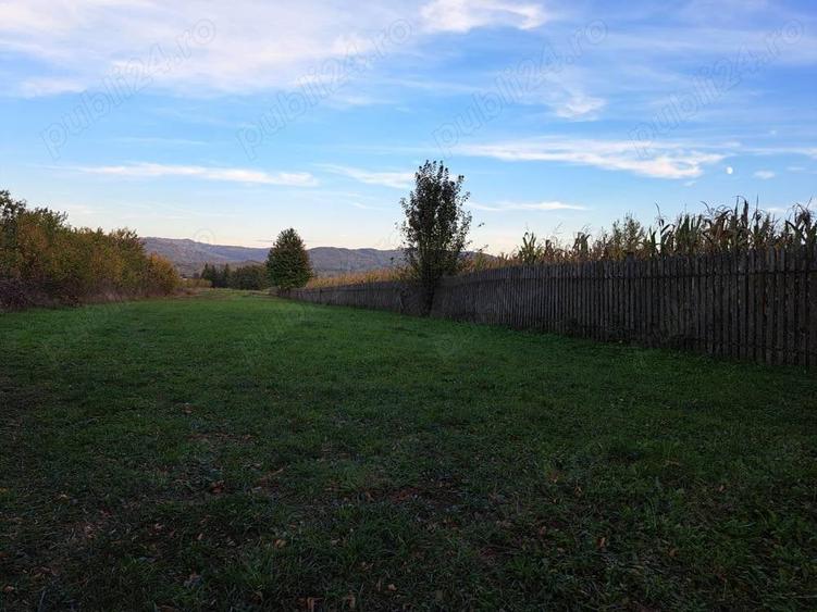 Teren de 1815 mp, în Măneciu