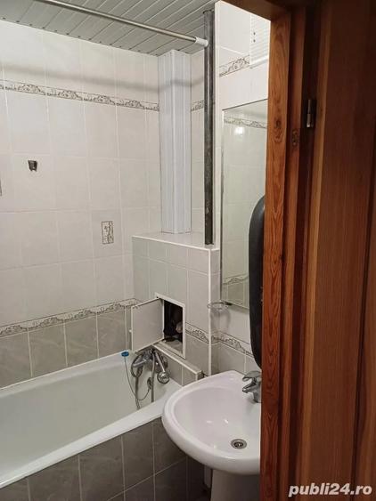 Garsonieră decomandată în Take Ionescu