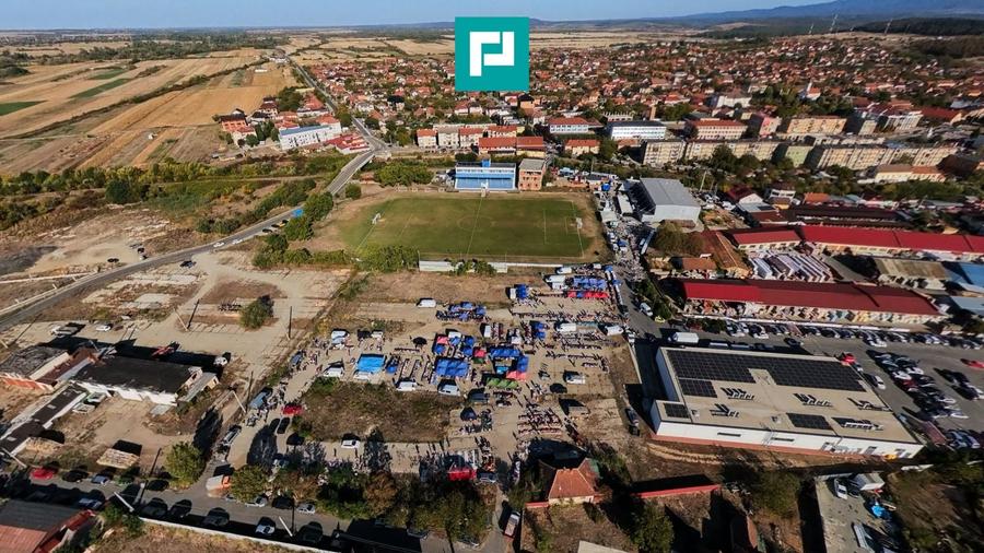 Teren Construcții intravilan de 9871 mp, în Central