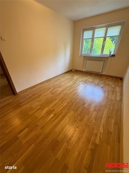 Apartament cu 4 camere în Ultracentral