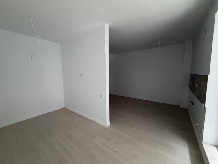 Garsonieră semidecomandată în Pipera