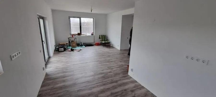 Casă individuală cu 4 camere cu Teren 350 Mp în Gilău