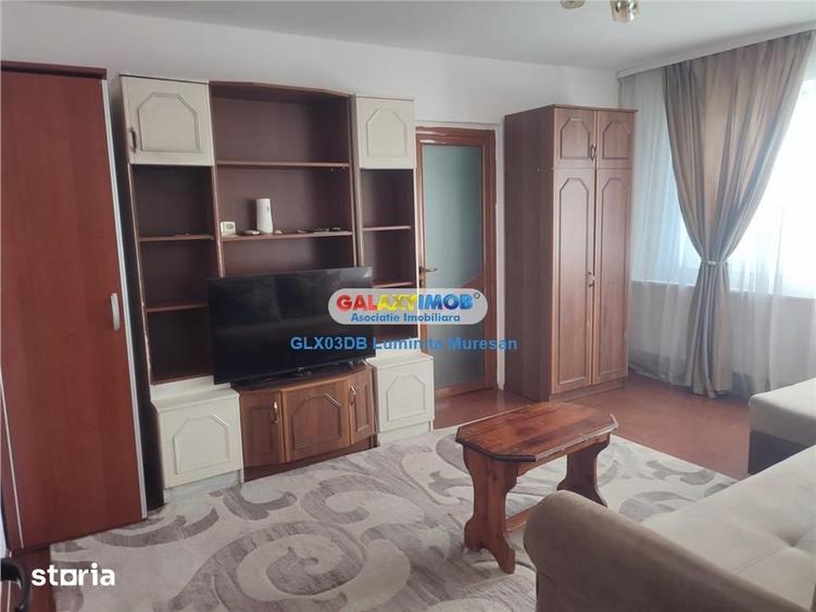 Apartament cu 2 camere nedecomandat, mobilat în Micro 6