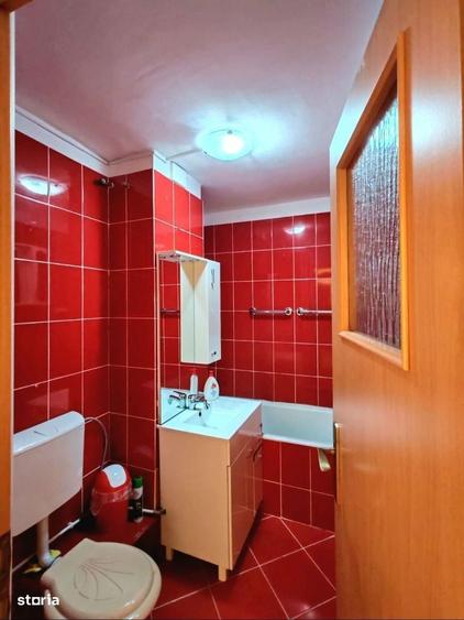 Apartament cu 2 camere semidecomandat în Complex Studențesc