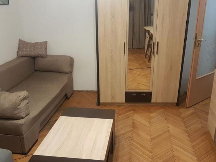Garsoniera de Inchiriat in Zona Sala Palatului cu centrala de Imobil - 3