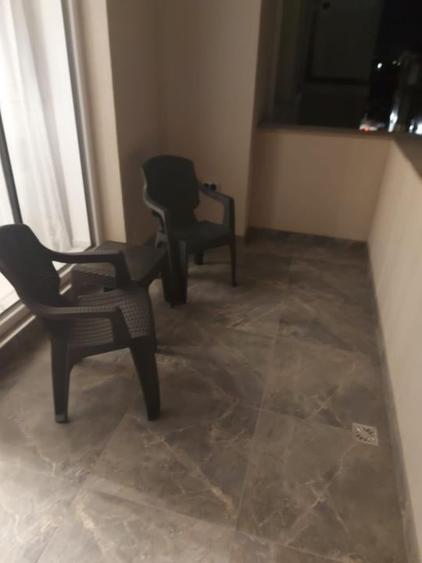 Apartament cu 3 camere semidecomandat, mobilat în Florești