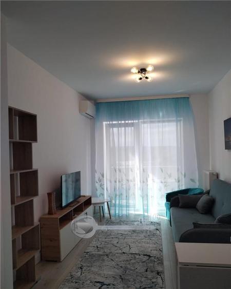 Apartament cu 2 camere decomandat în Baza 3