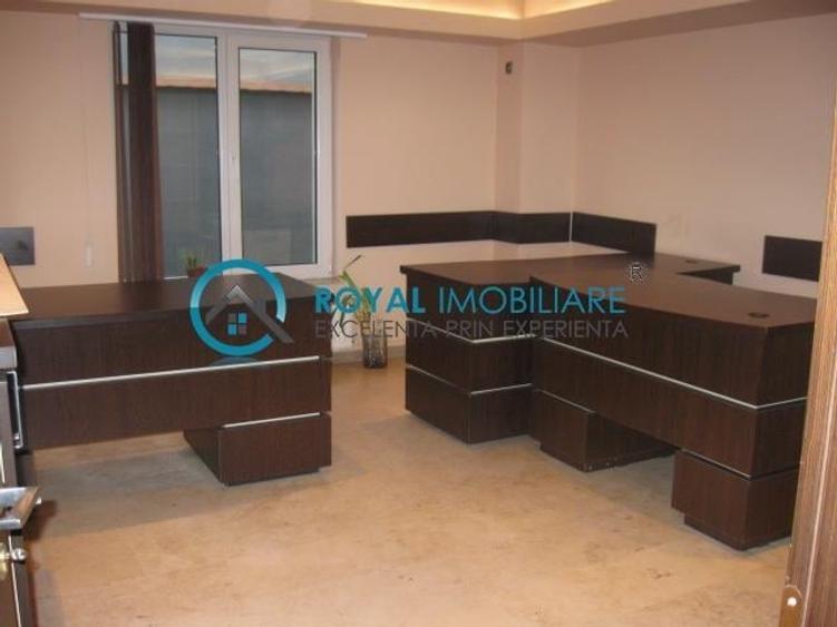 Spațiu comercial, de 645 mp, în Gheorghe Doja