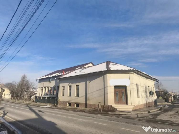 Spațiu comercial, de 2,100 mp, în Siret